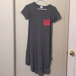 Grey with pink pocket Carly